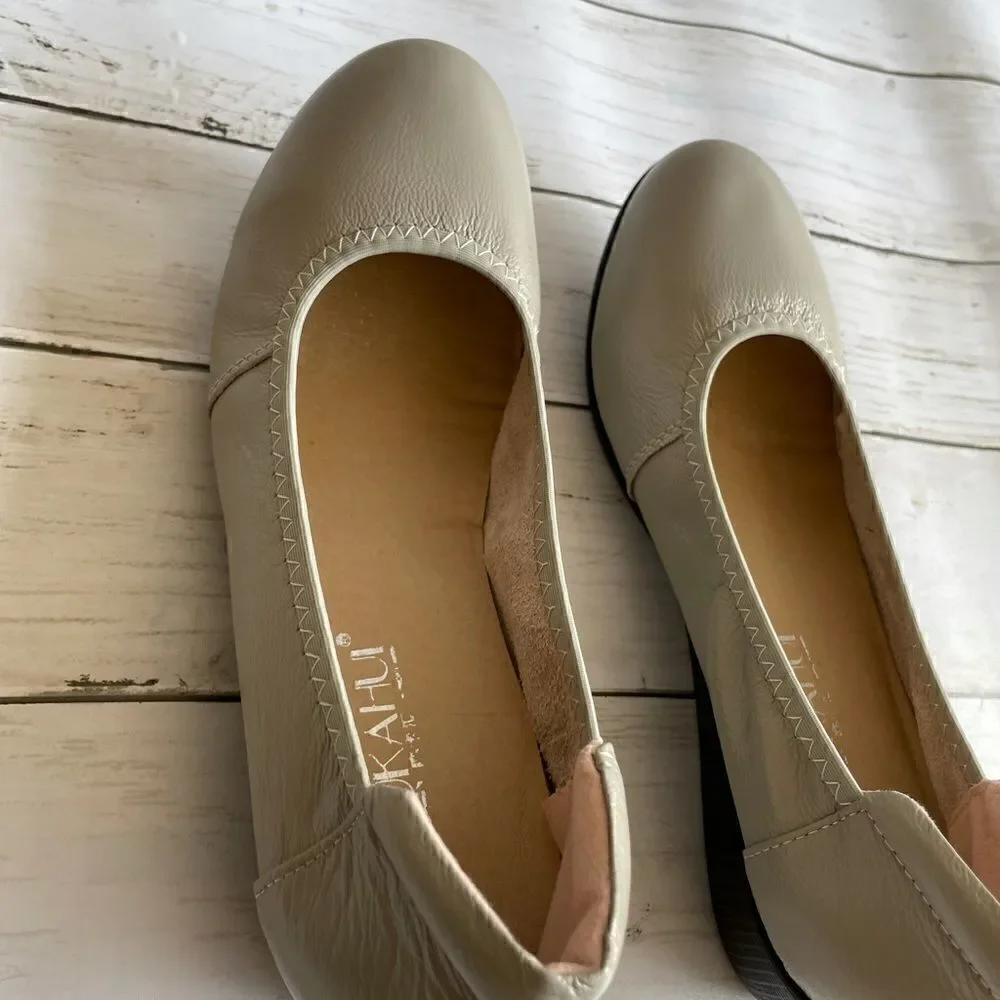 Oukahui wedge flats shoes Size 7.5-8